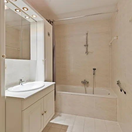 Apartment Nordic A1 *